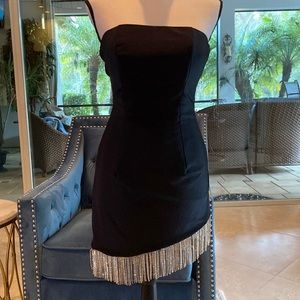 Sophia Thomas Size 2 black cocktail dress